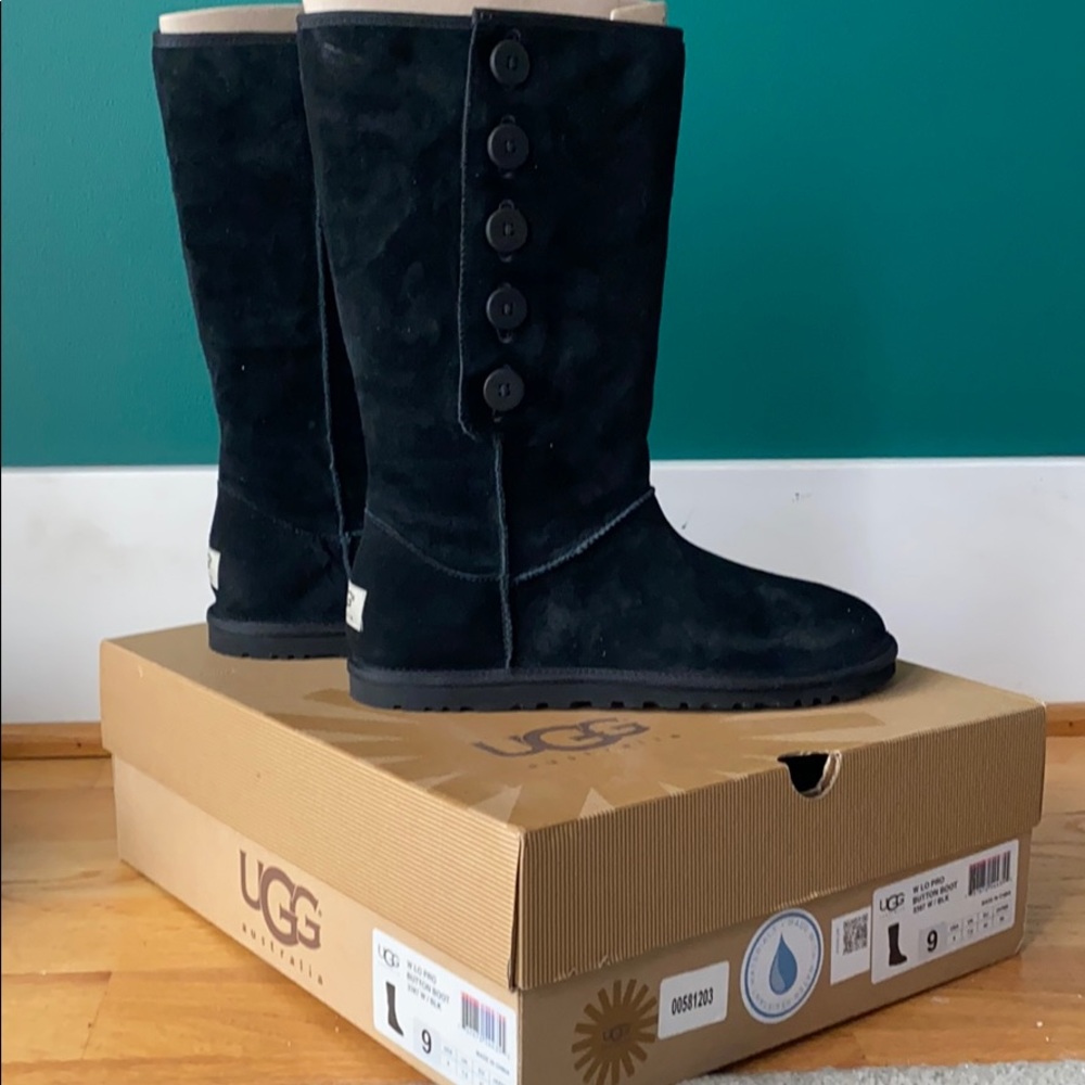 Brand New Black Ugg Boots